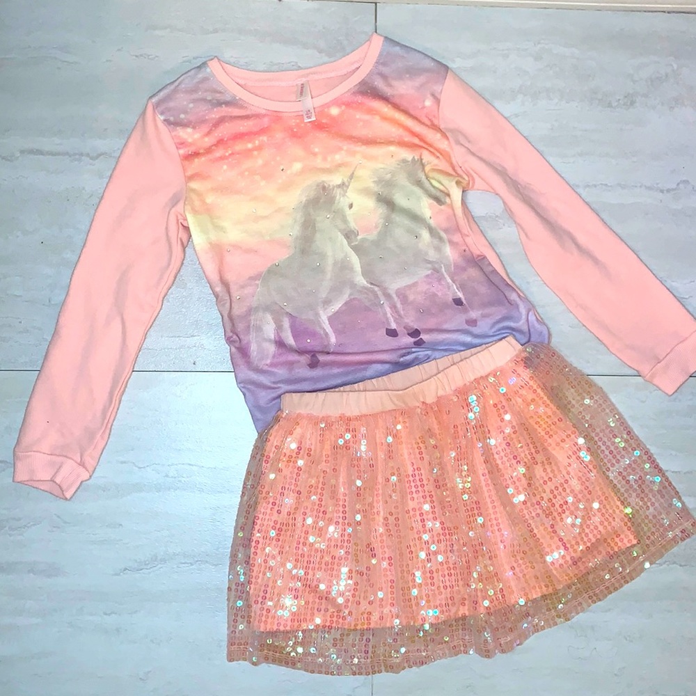 Girls skirt set